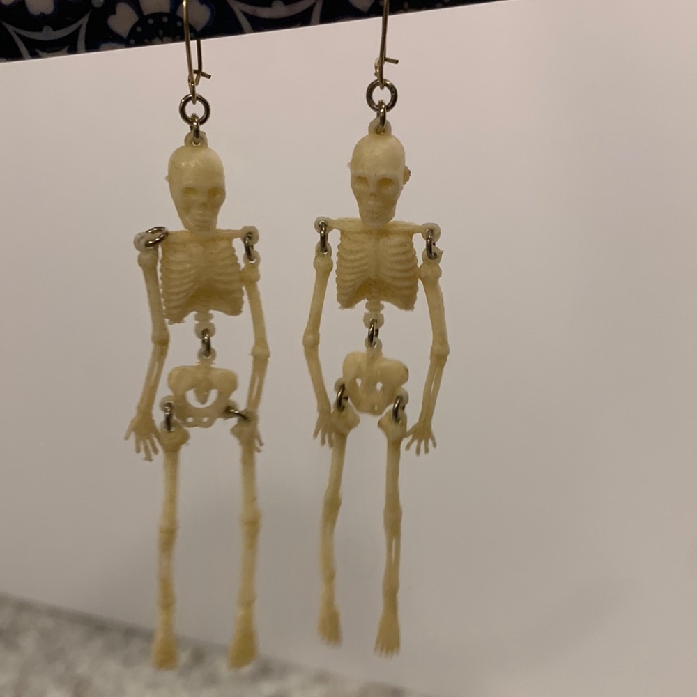 Halloween Skeleton dangling earrings vintage